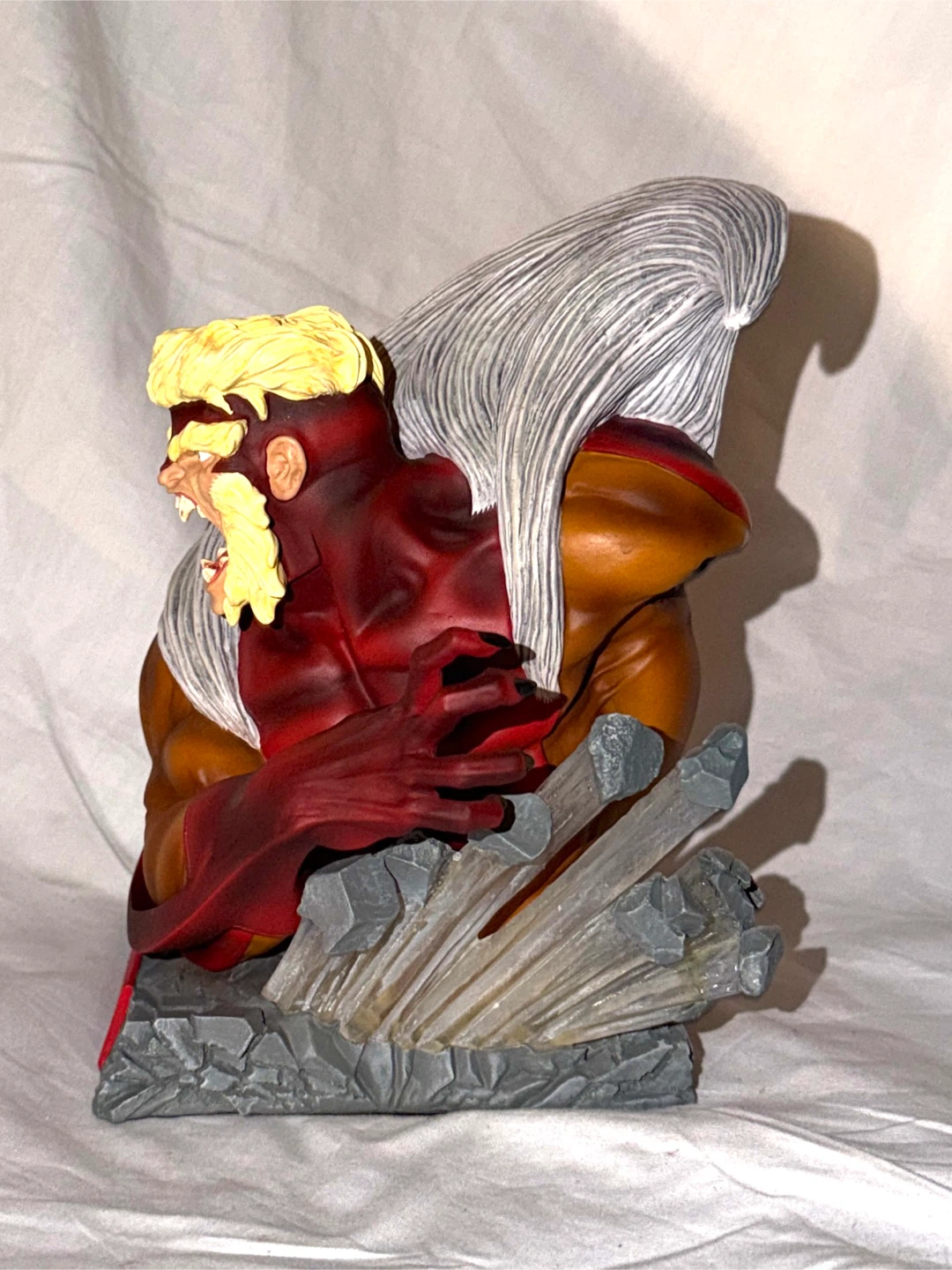 Art Asylum Marvel Sabertooth Rogues Gallery Bust - photo 5