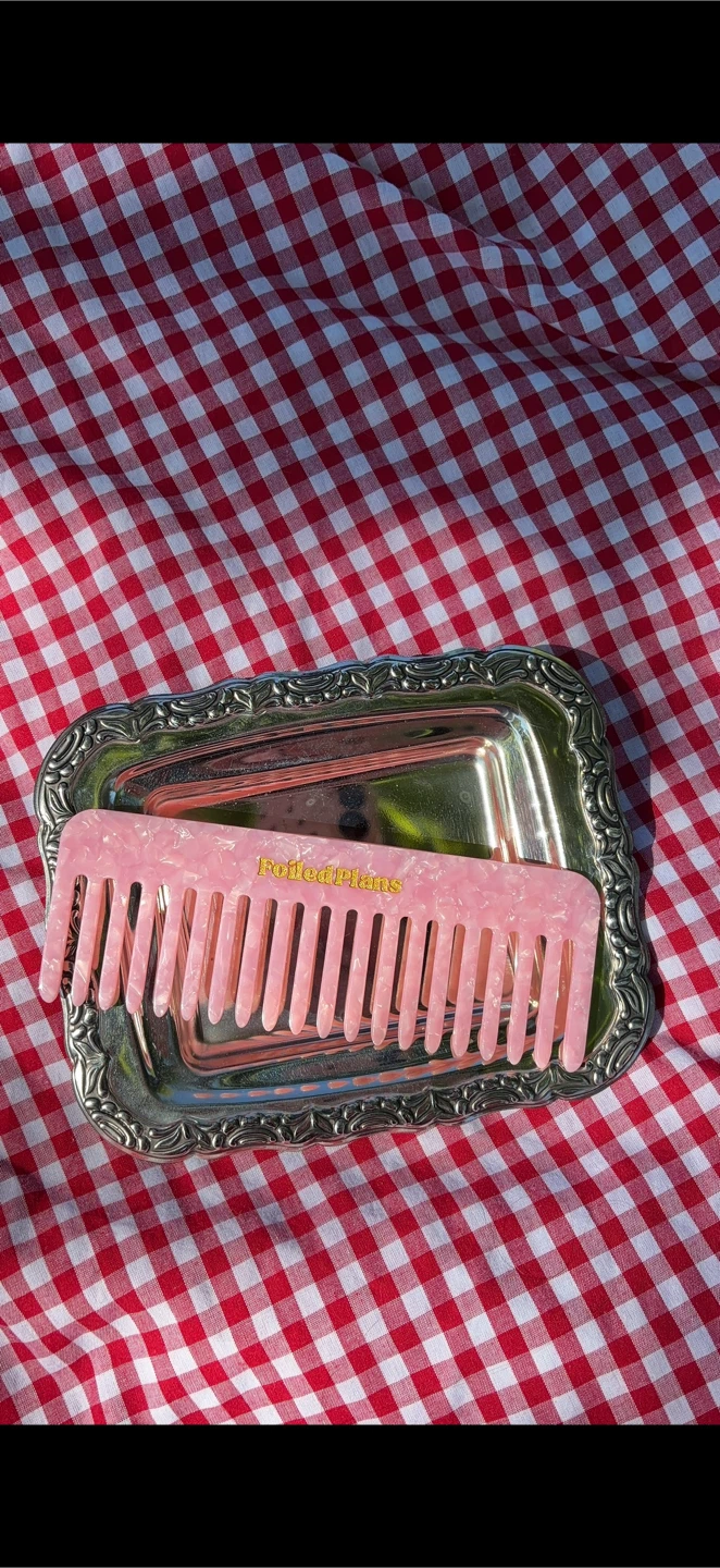 Wide tooth hair comb