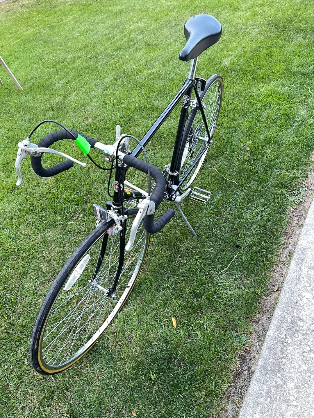 23 inch Schwinn Road bike - photo 3