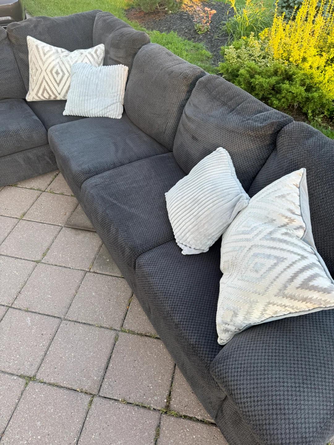 6 Seater Black Sectional - photo 3