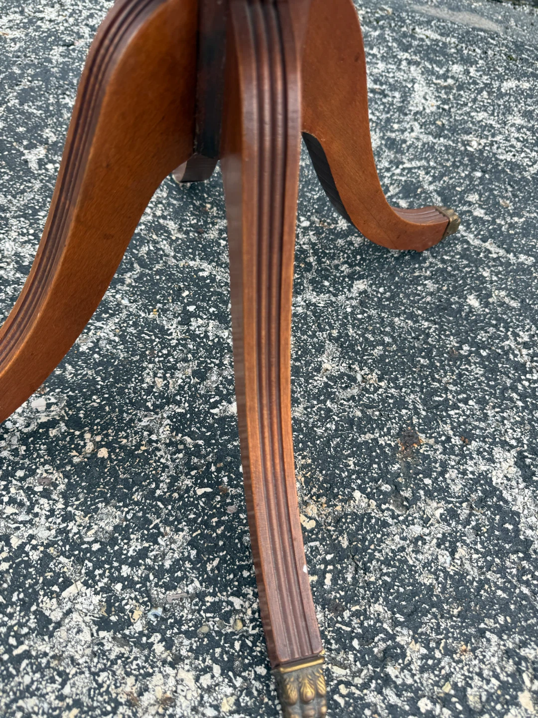 Wooden drop-leaf side table - photo 5