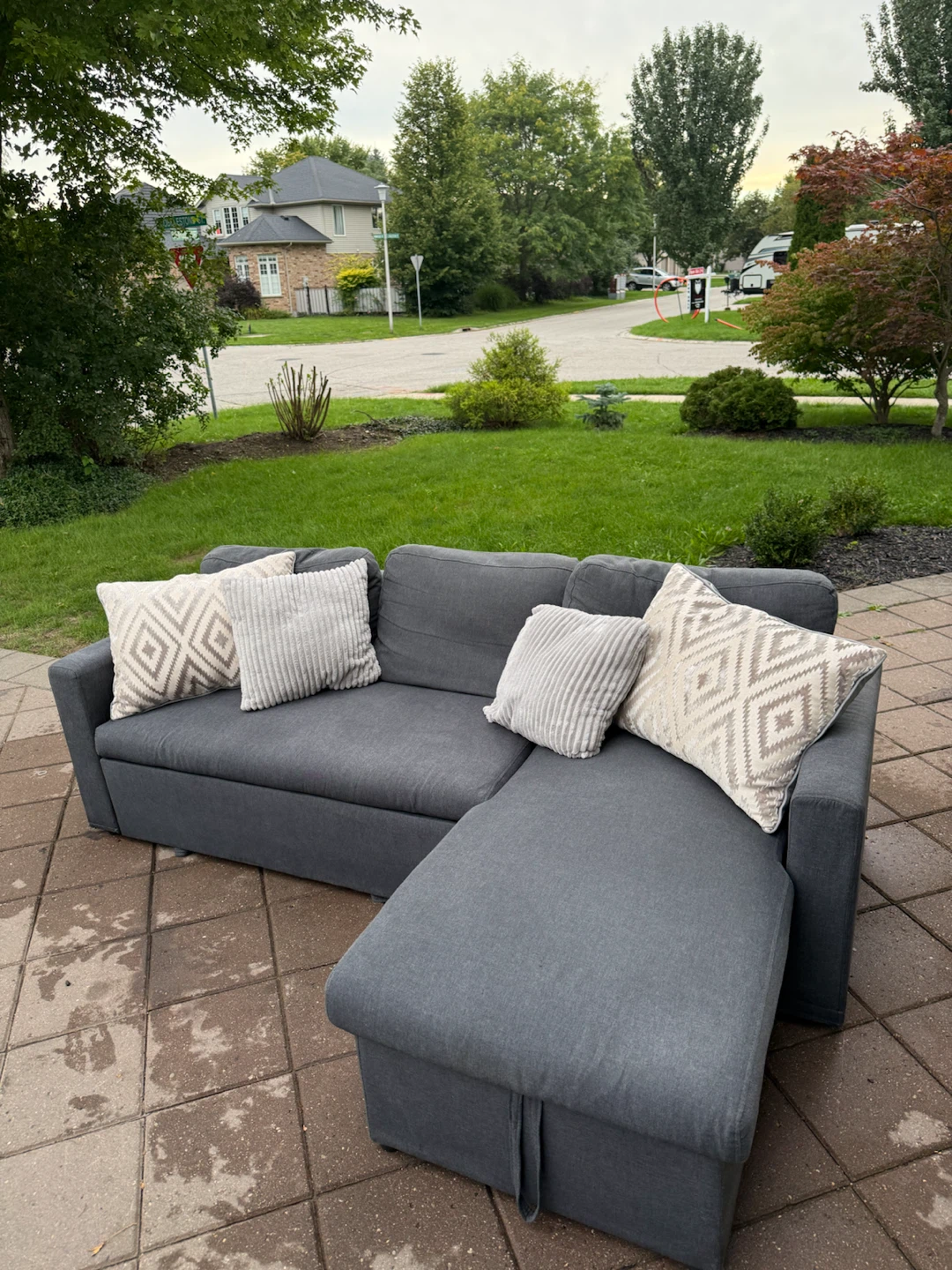 3 Seater Grey Sectional With Storage