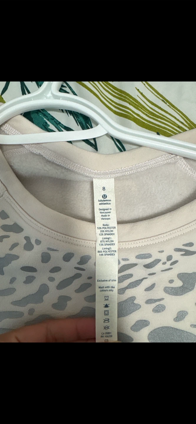 Lululemon Athletica Pullover Sweater