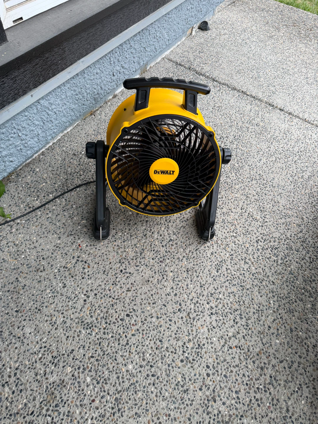 DeWalt 16 Inch Heavy Duty Shop Fan