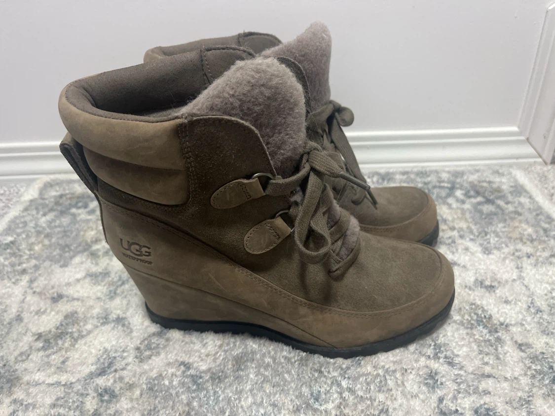 UGG Waterproof Wedge Boots - photo 3