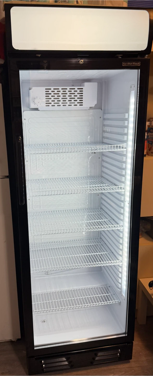 Hamilton Beach Glass Door Merchandiser