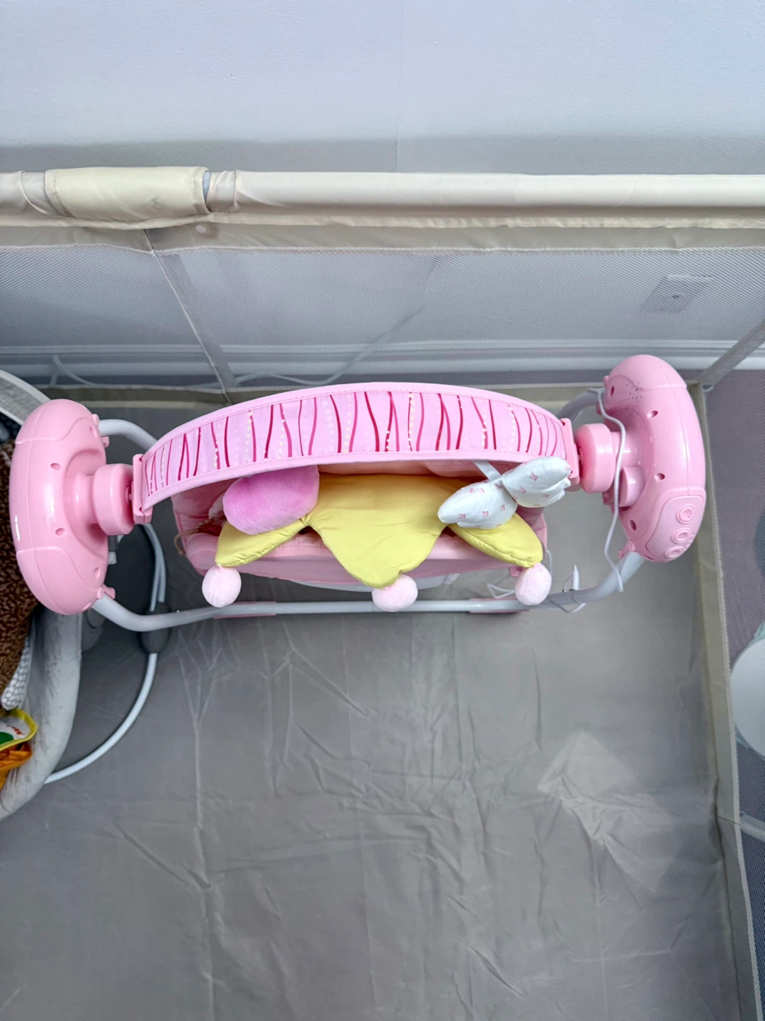 Monniebaby Portable Infant Swing, Pink - photo 5