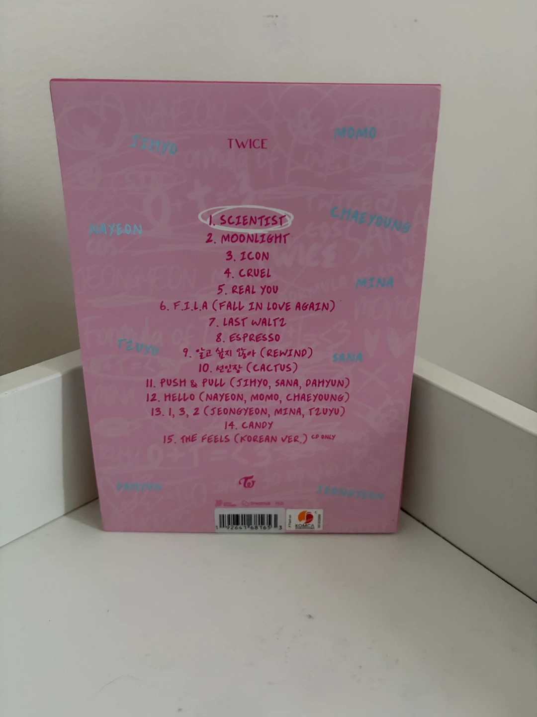 TWICE Formula of Love: O+T=<3 - photo 2