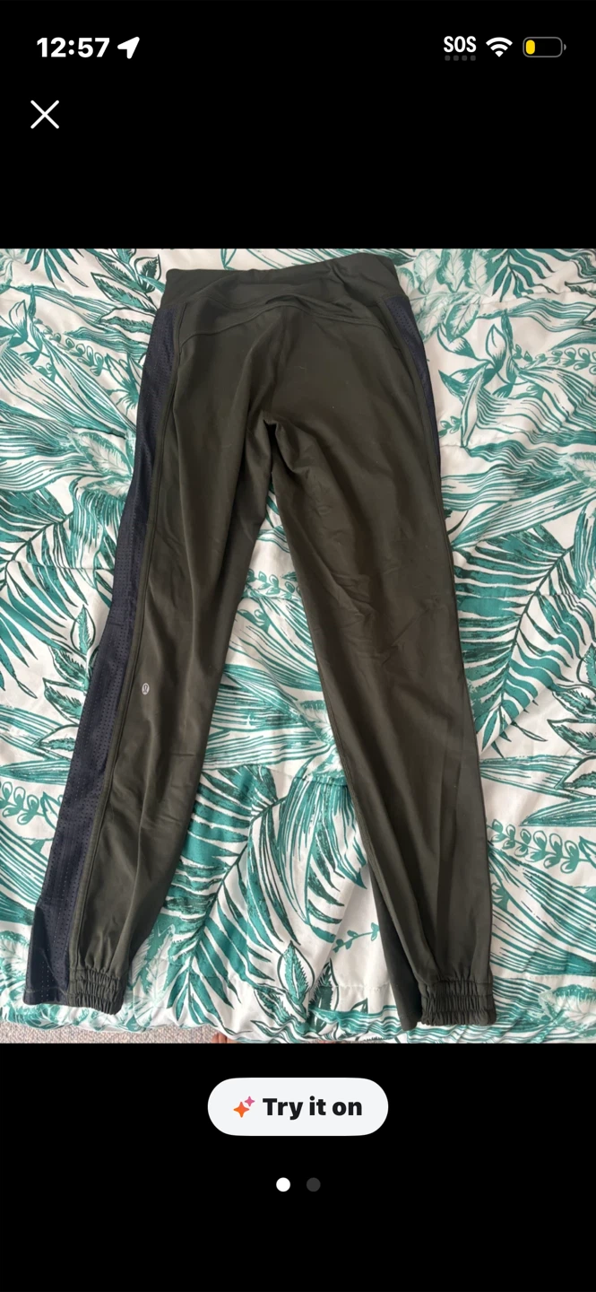 Lululemon Women's Olive Green Joggers - photo 2