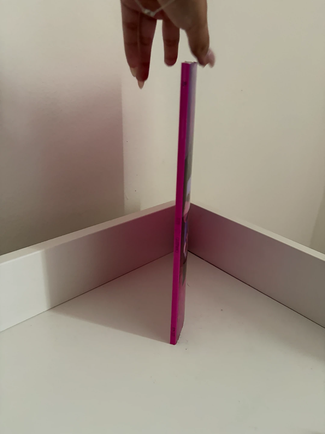 ITZY Guess Who Album - photo 2
