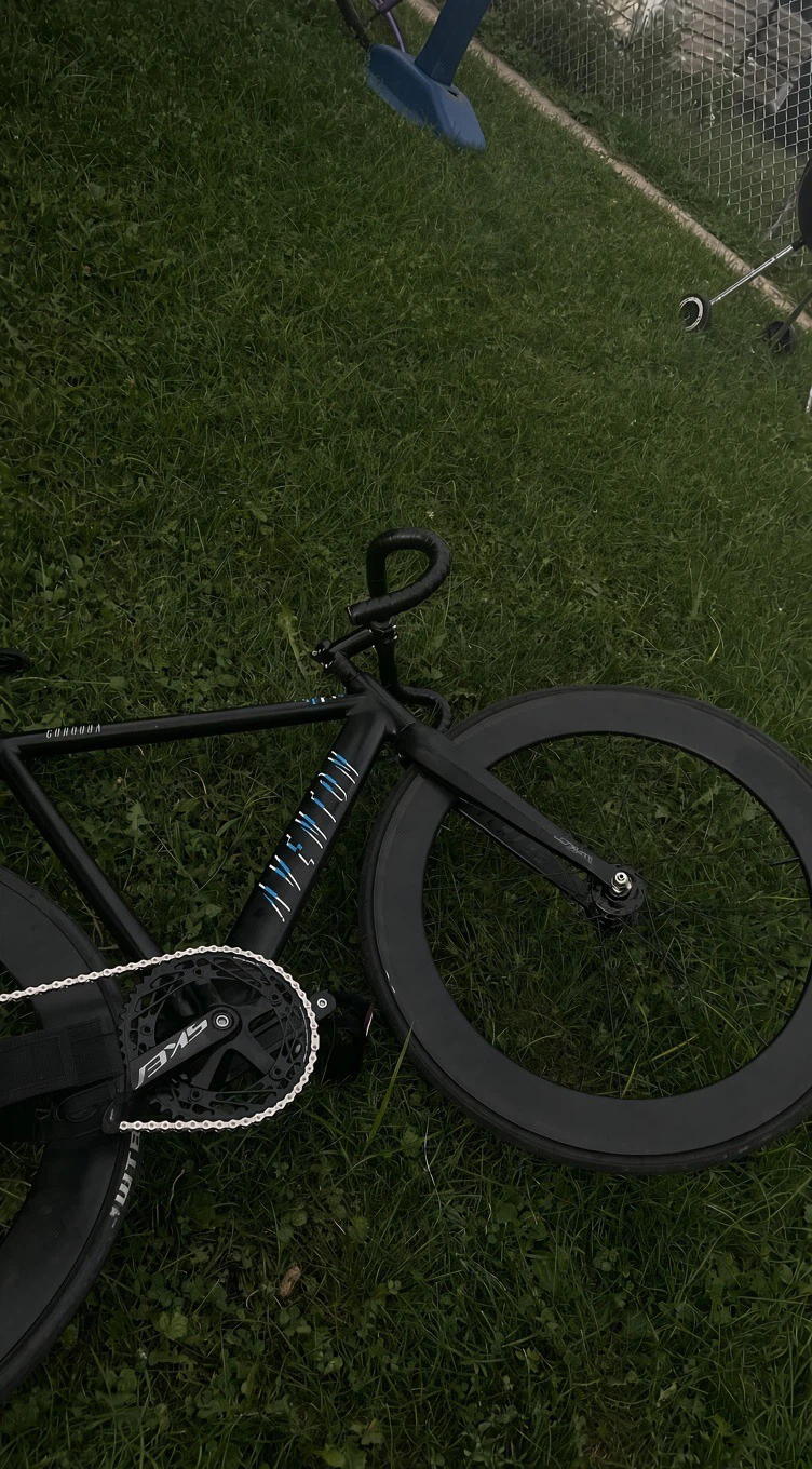 aventon frameset - photo 3