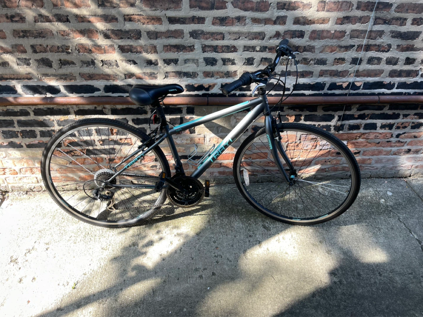 15 Inch Treyl 21 Speed Mountain Bike