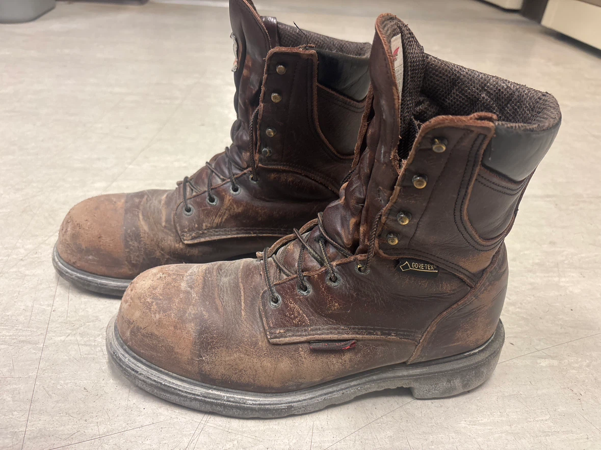 Red Wing Shoes 2412 Work Boots Size 9