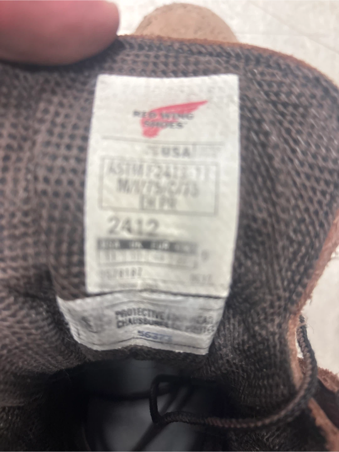 Red Wing Shoes 2412 Work Boots Size 9 - photo 3