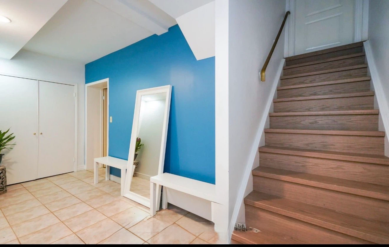 Rent basement ( new renovation) - photo 2