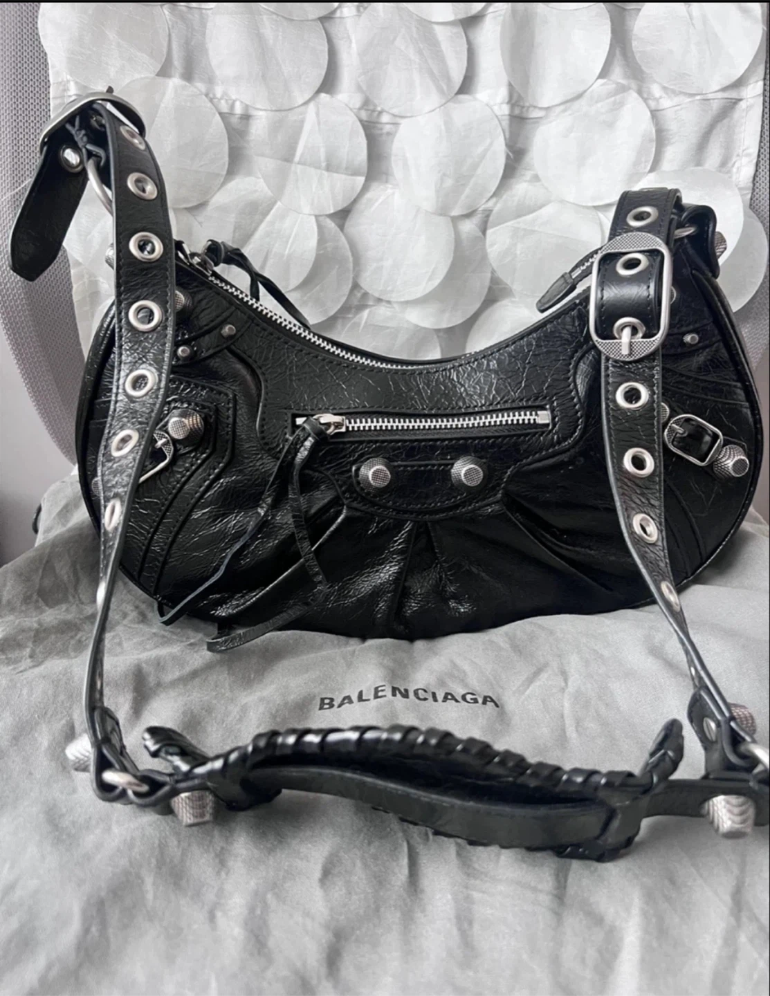 Balenciaga Le Cagole Shoulder Bag - Black