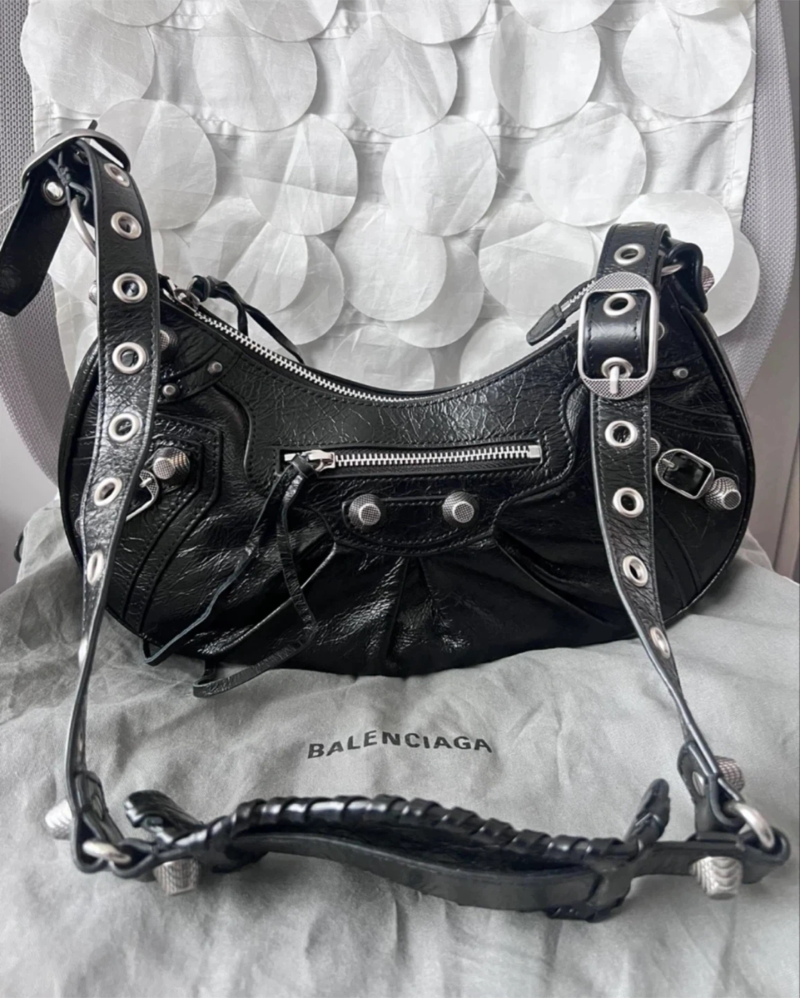 Balenciaga Le Cagole Shoulder Bag - Black - photo 2