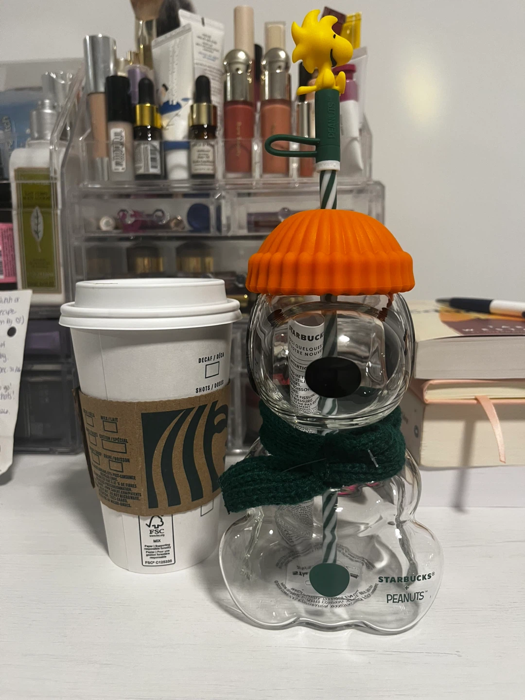 Starbucks x Peanuts Woodstock Glass Cold Cup