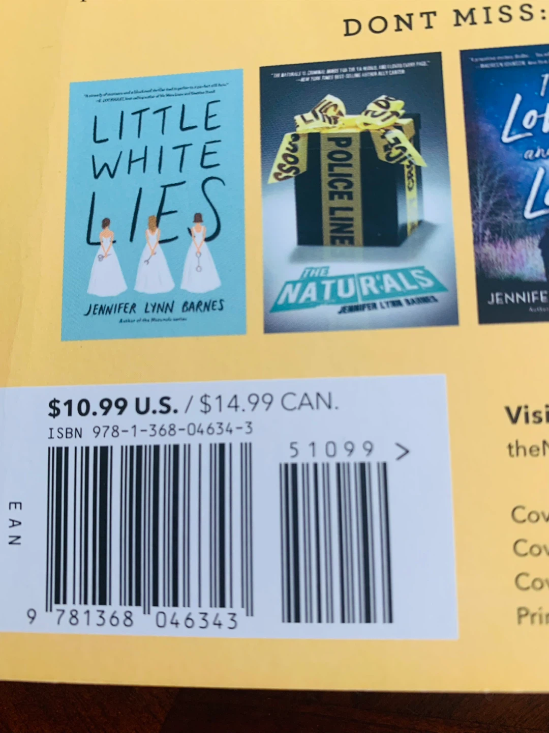 Paperback Deadly Little Scandals / Little White Lies - photo 3