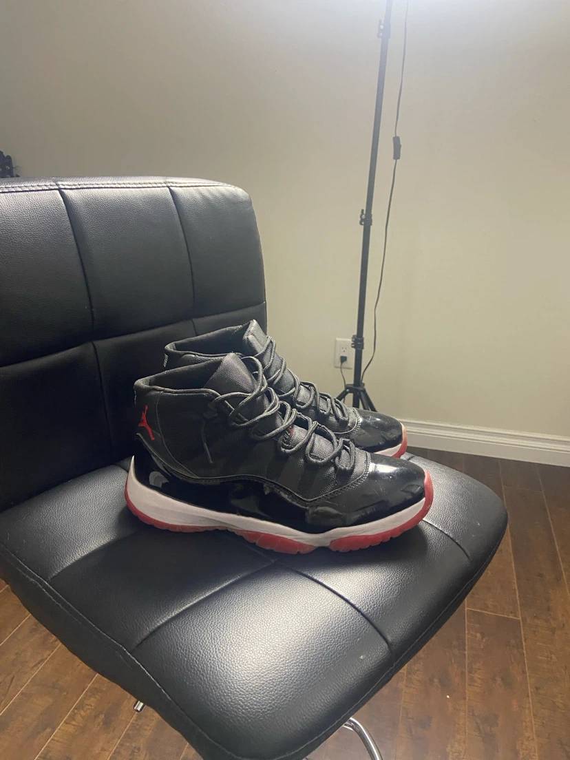 Air Jordan 11 Retro Bred