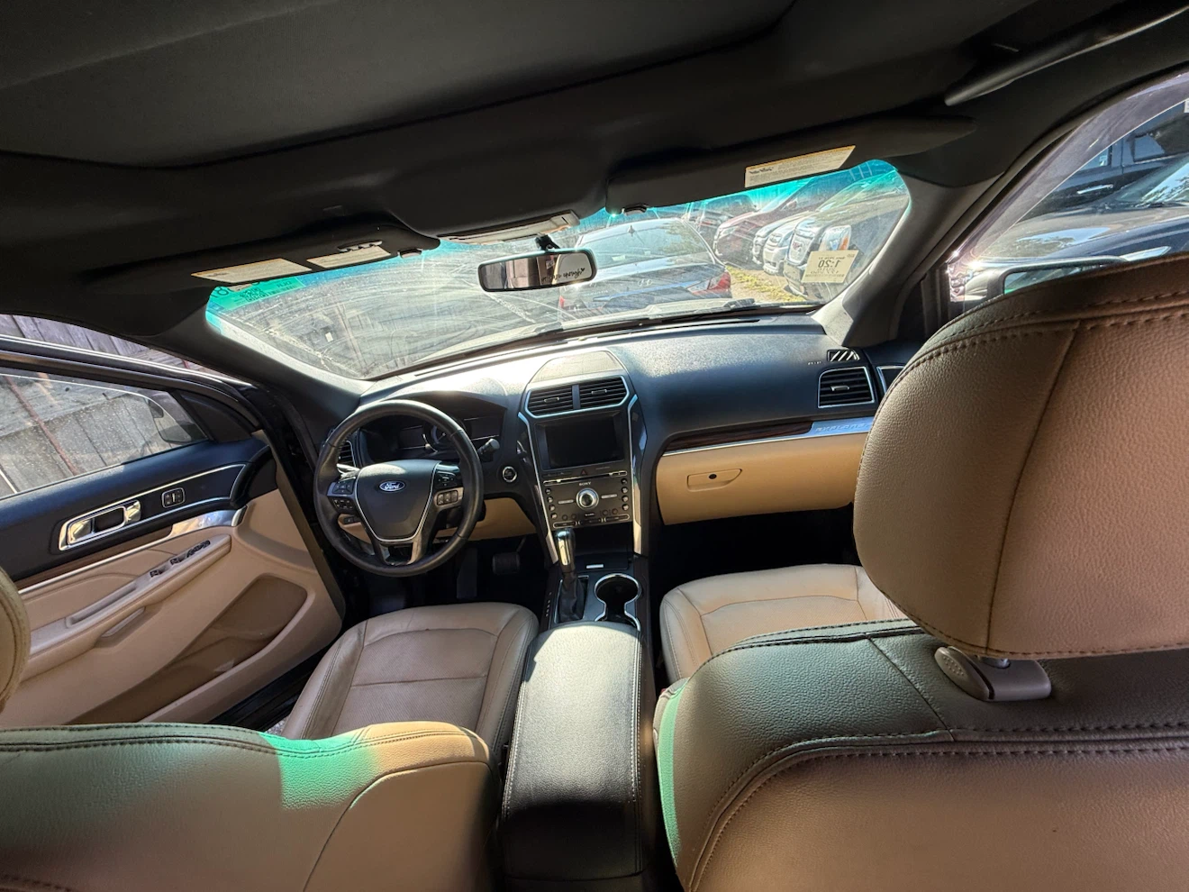 2016 Ford Explorer Limited SUV - photo 3