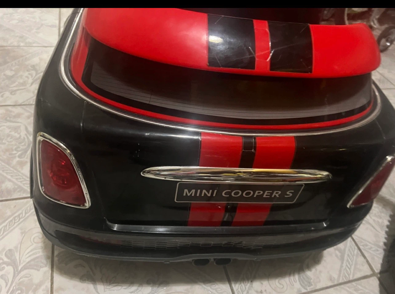 6-Volt Mini Cooper Battery Ride-On Vehicle in - photo 3