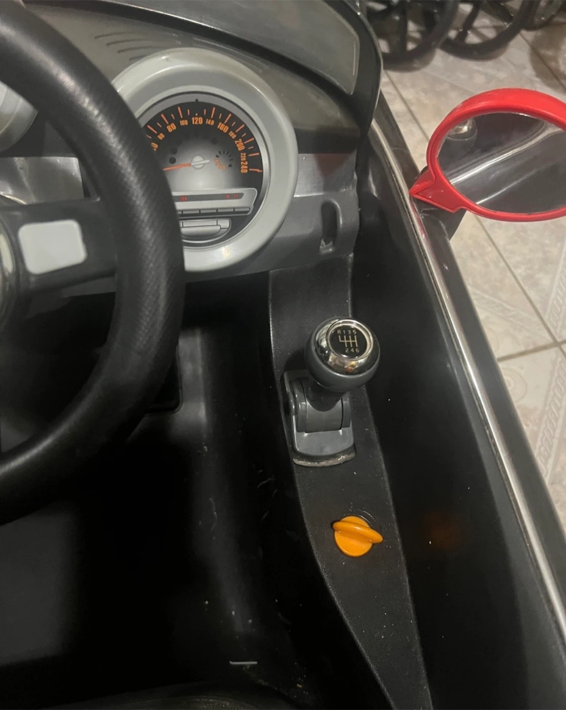 6-Volt Mini Cooper Battery Ride-On Vehicle in - photo 4