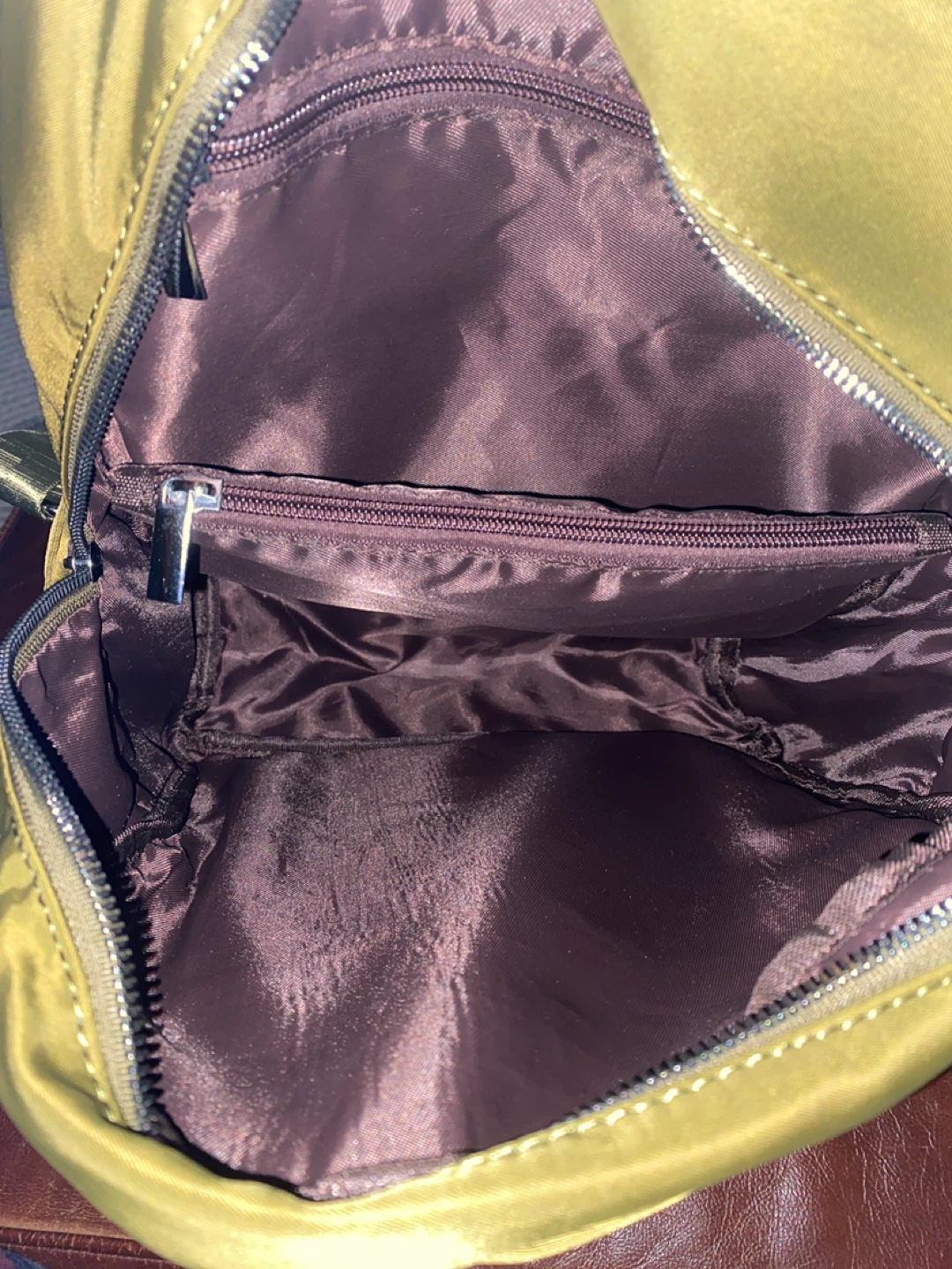 Small 🎒 Backpack - photo 2