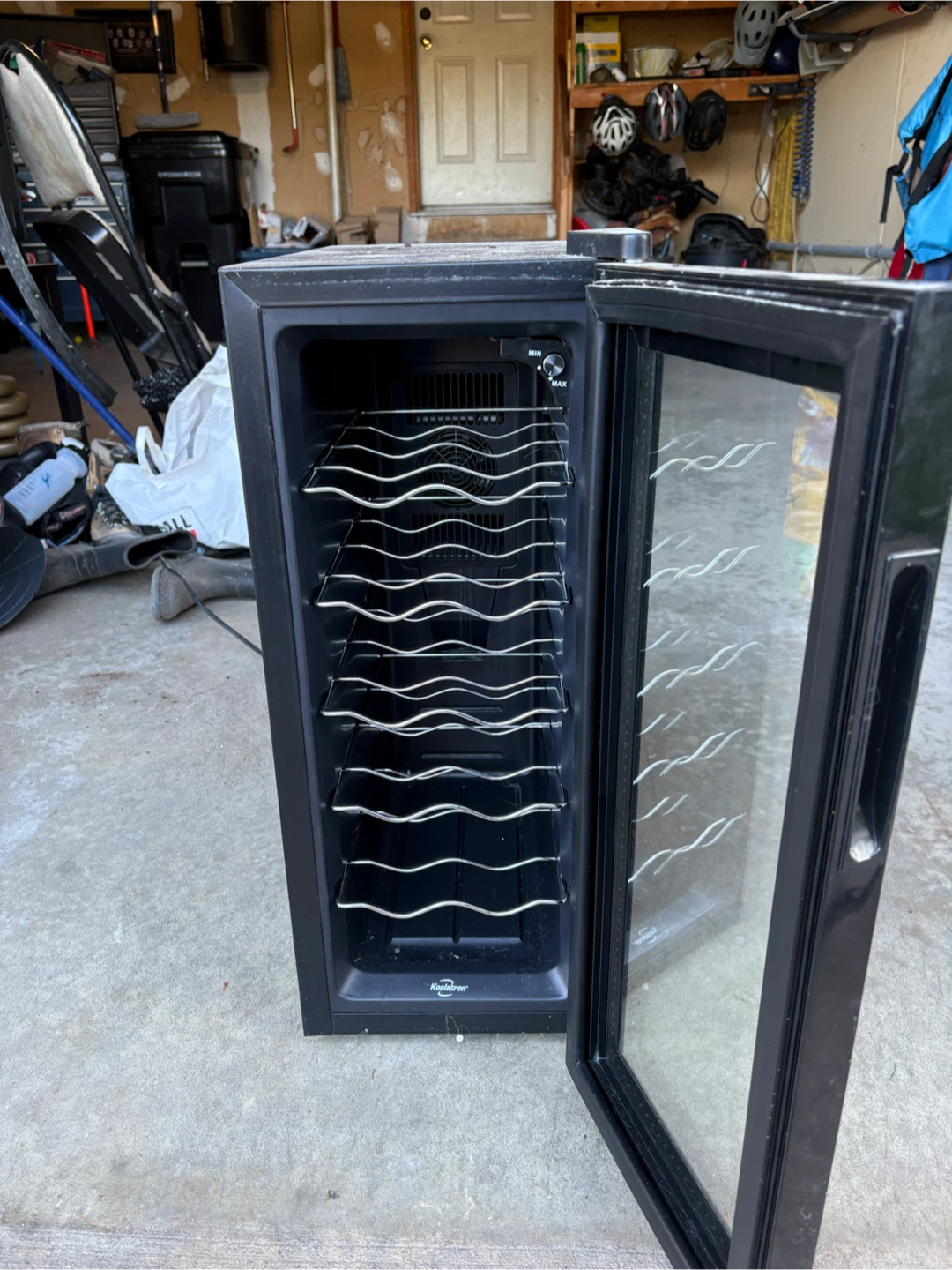 Koolatron 12-Bottle Wine Cooler - photo 2