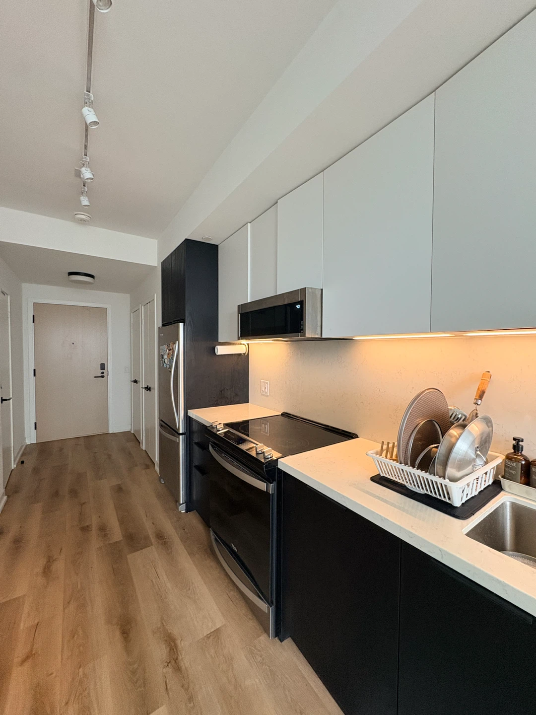 Condo for rent 1 bed 1 bath - photo 5