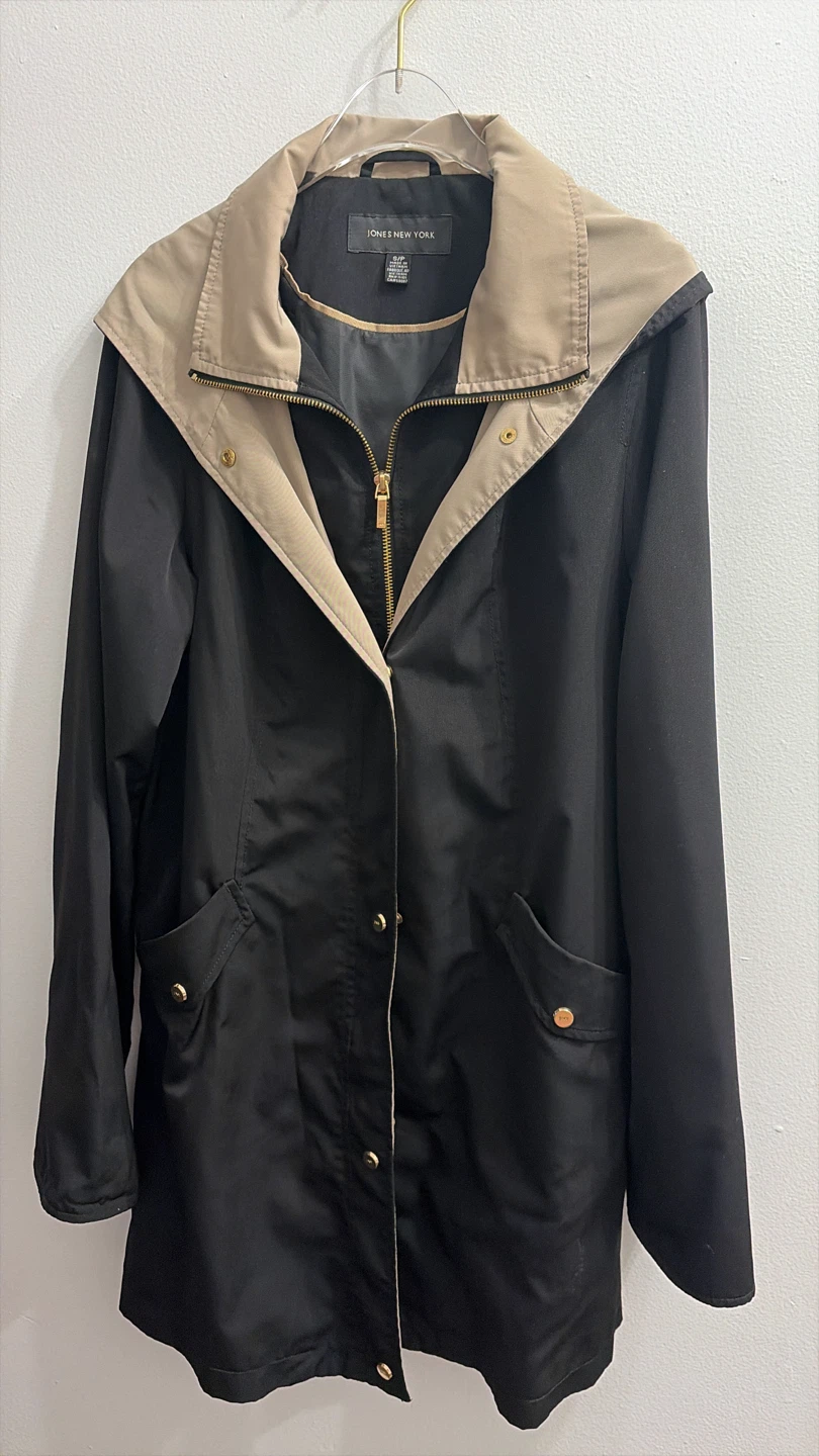 Jones New York Black and Tan Jacket