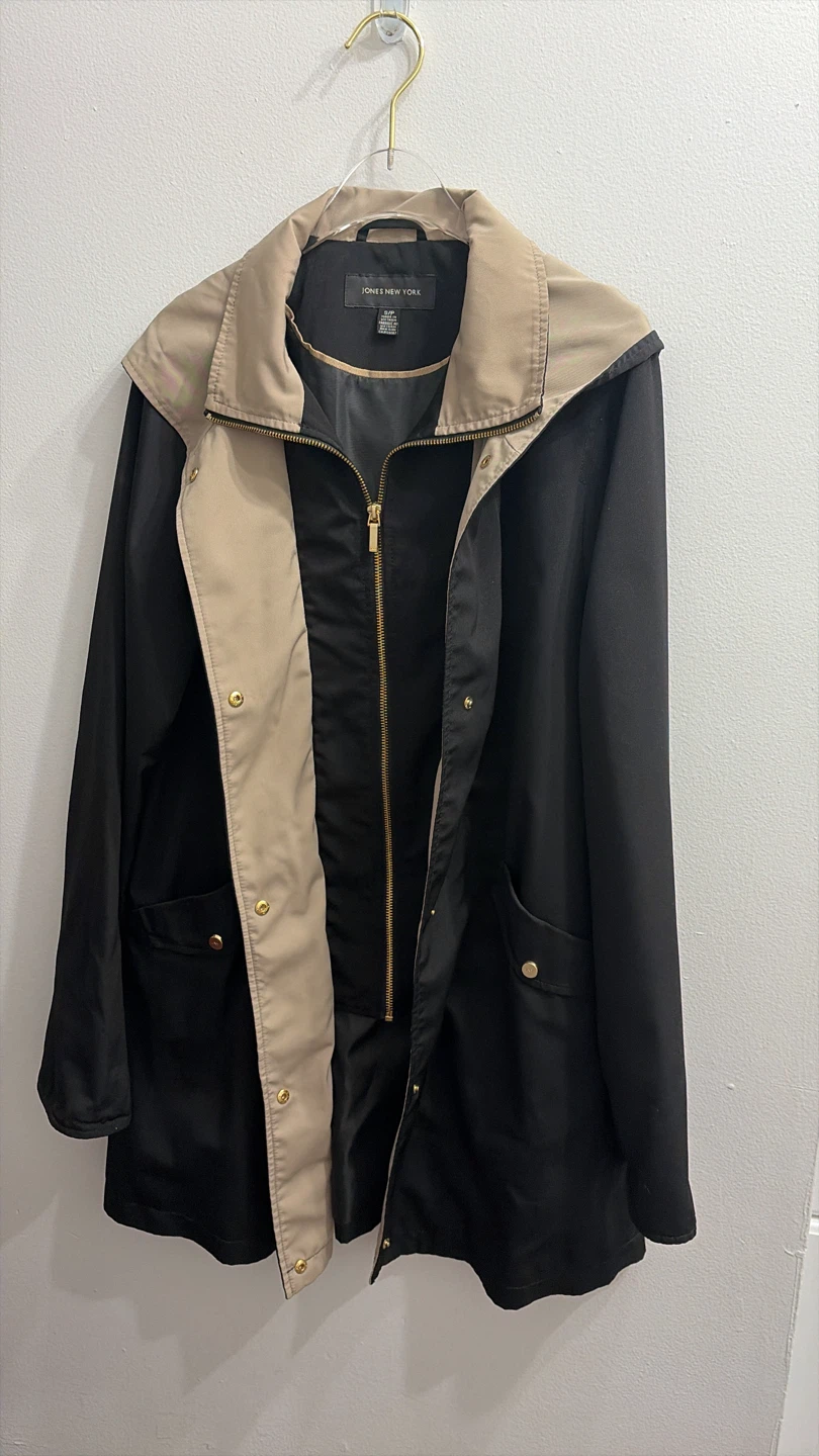 Jones New York Black and Tan Jacket - photo 4