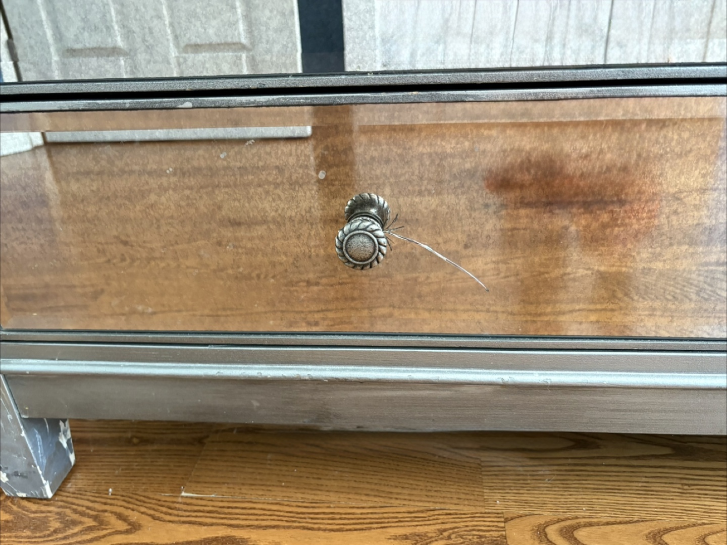 Mirrored Wood Dresser with 8 Drawers - photo 4