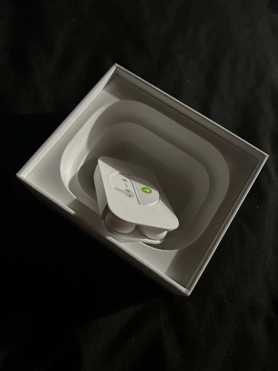Apple AirPods Pro 3 - photo 3