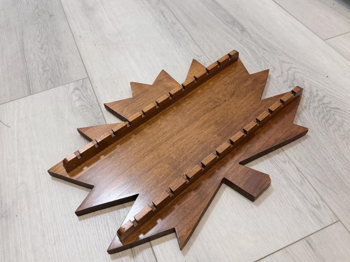Wooden Maple Leaf Display Rack - photo 4