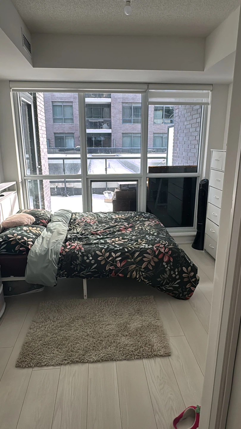 Renting my master bedroom for short-term