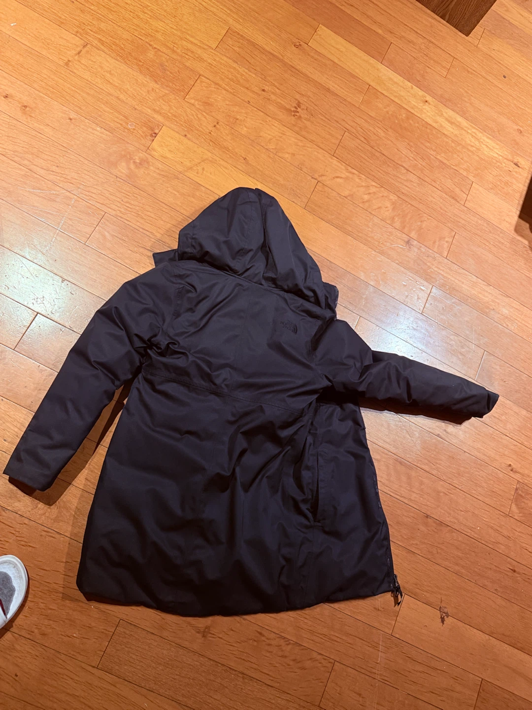 The North Face Girls' Winter Jacket - photo 4
