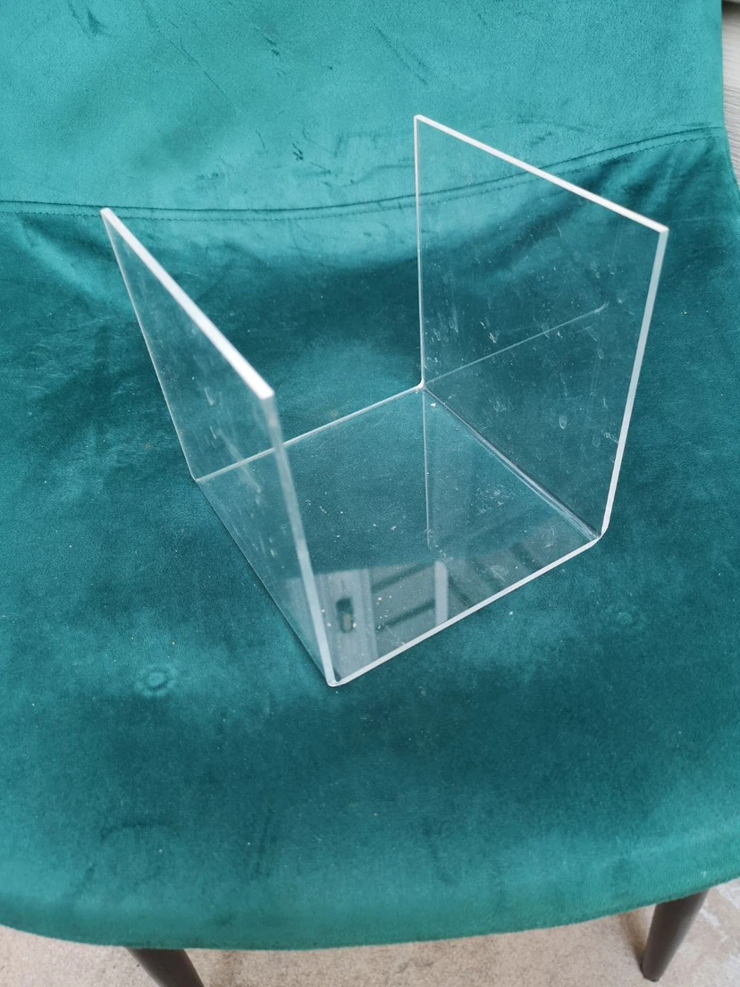 Clear Acrylic U-Shape Organizer