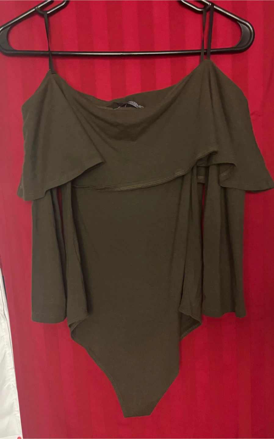 Forever 21 Olive Green Off-Shoulder Bodysuit - photo 3