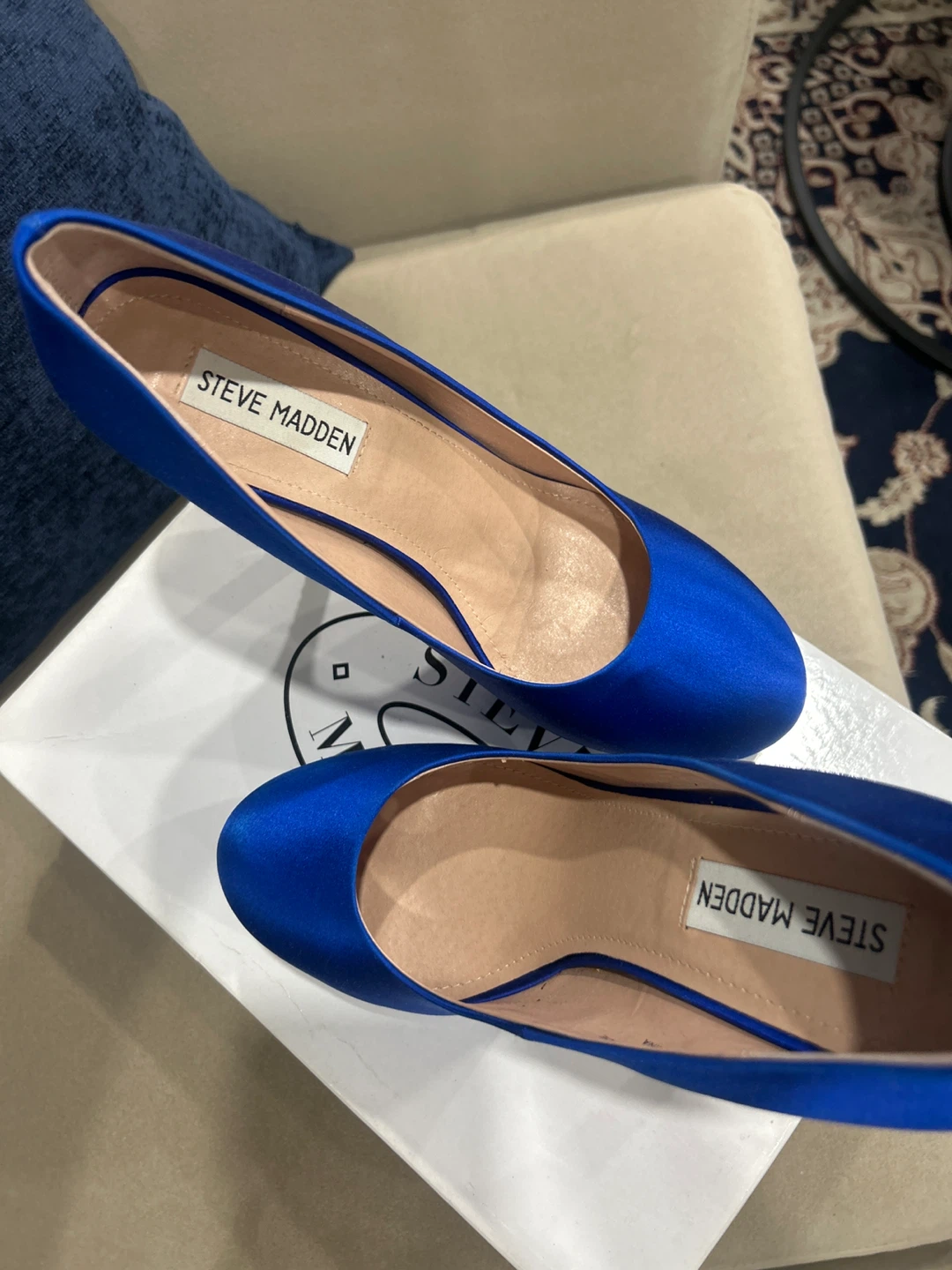 Women’s high heel Steve Madden brand