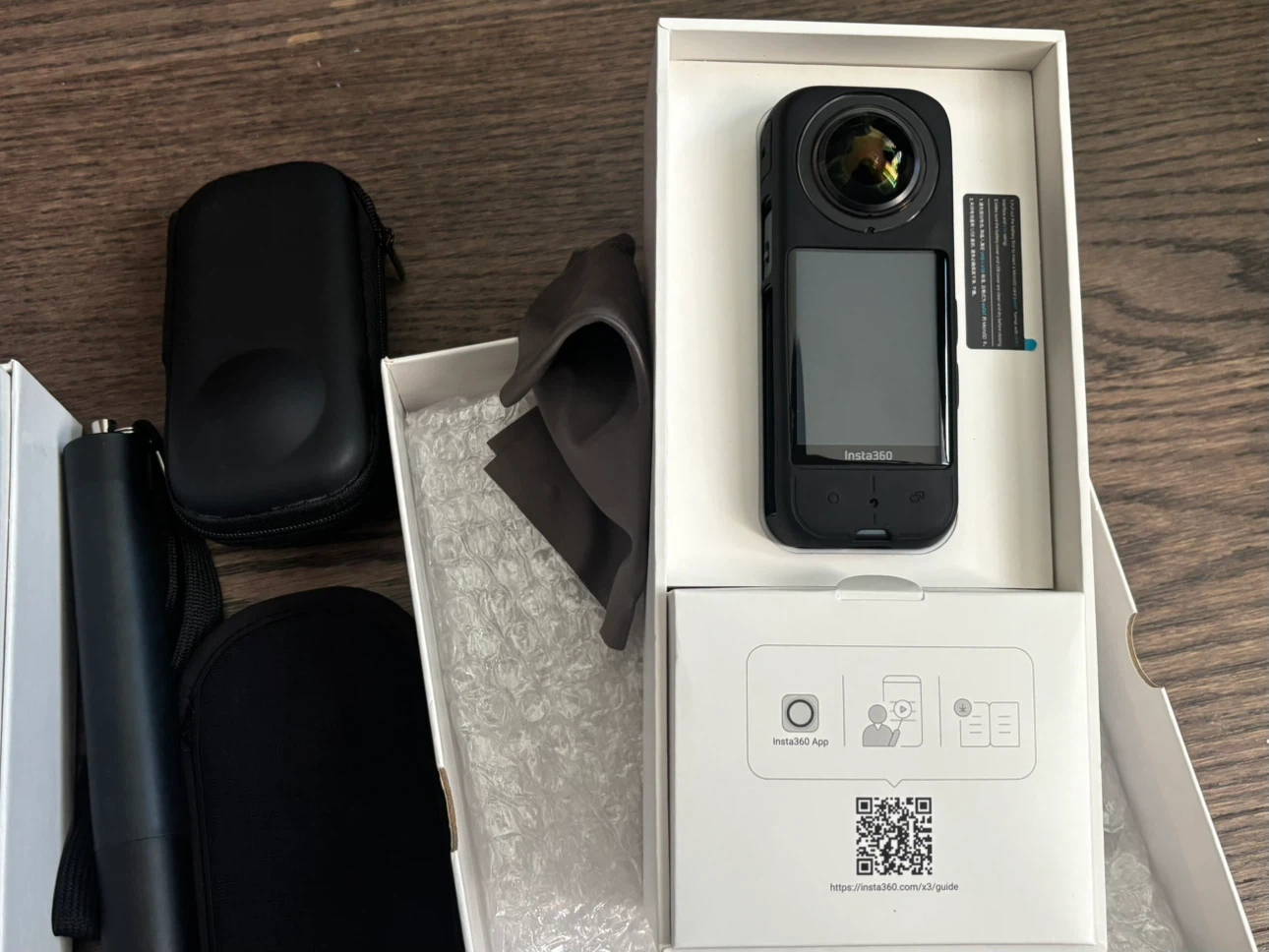 Insta360 X3 360 Action Camera + 256GB memory card