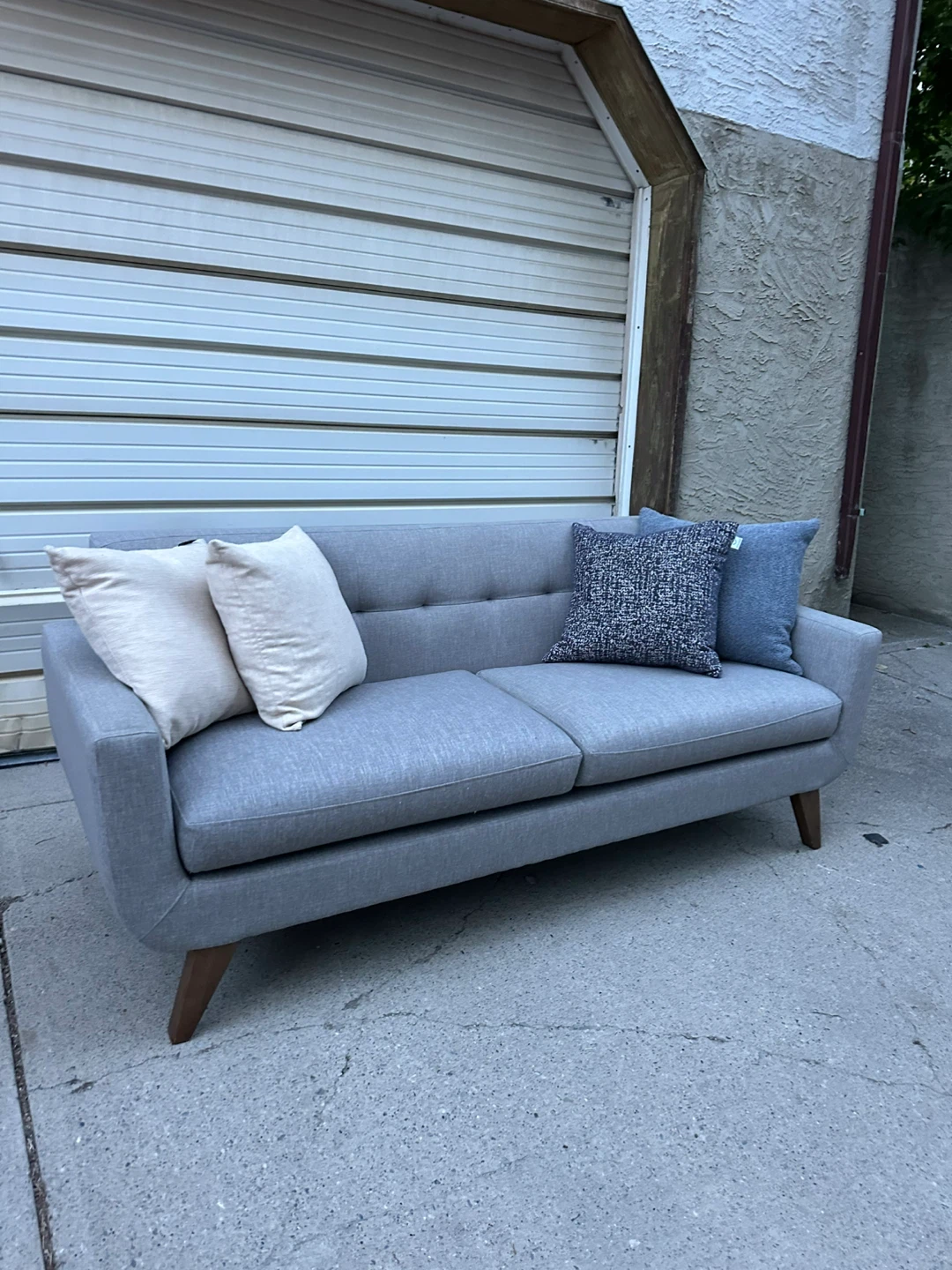 Made in Canada Mid-Century Sofa – Light Grey - photo 5