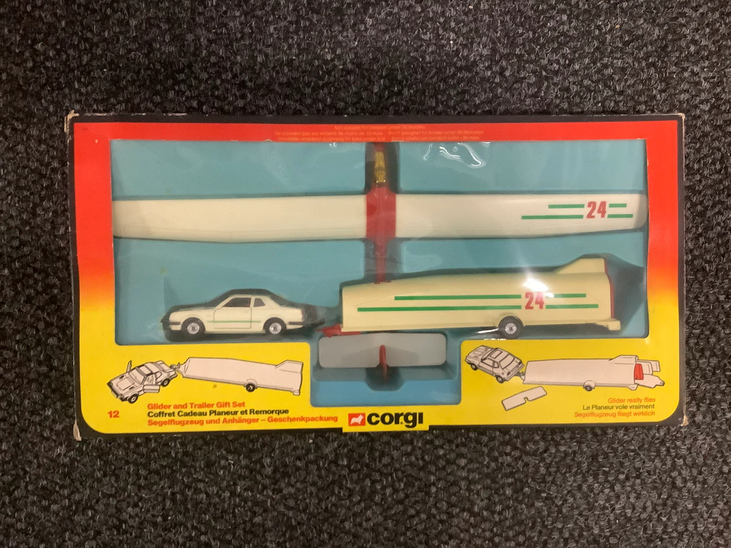 Corgi Glider and Trailer Gift Set