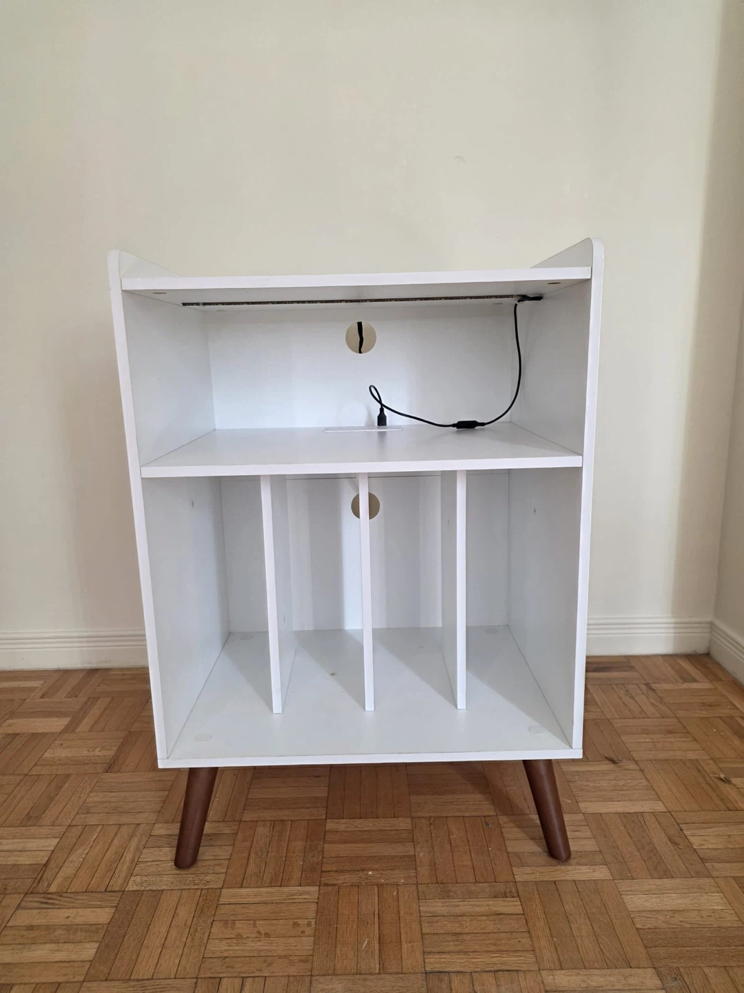 Lerliuo White Record Player Stand with Storage