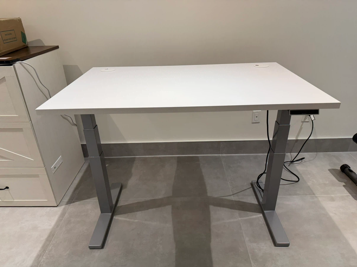 ergoCentric sit/stand desk white - photo 2