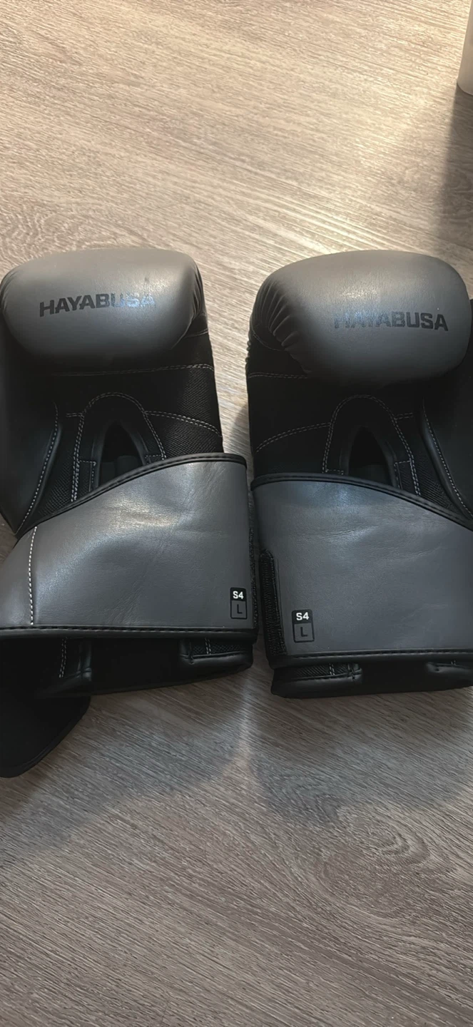 Boxing gloves