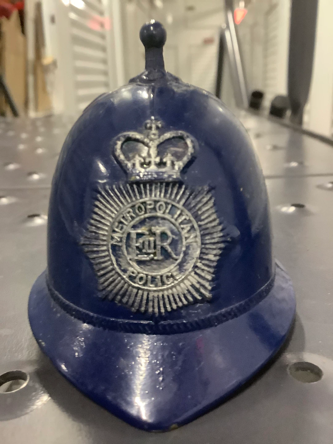 Metropolitan Police  Bermuda Bobbie Bell Helmet  Replica