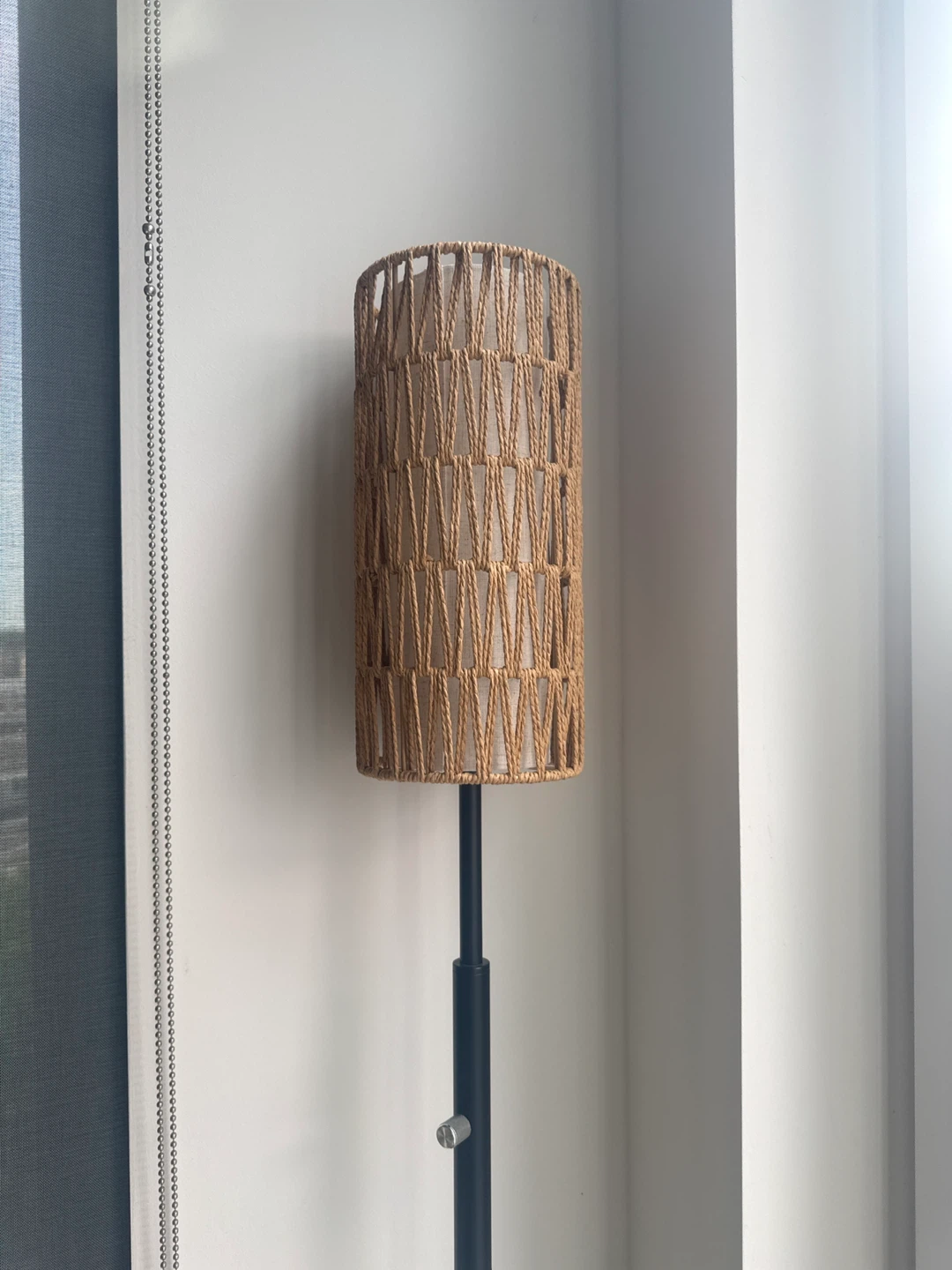Woven Shade Floor Lamp - photo 2