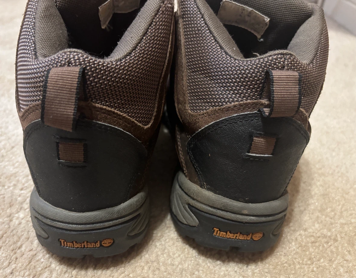 Timberland Waterproof Hiking Boots (size 8.5) - photo 4