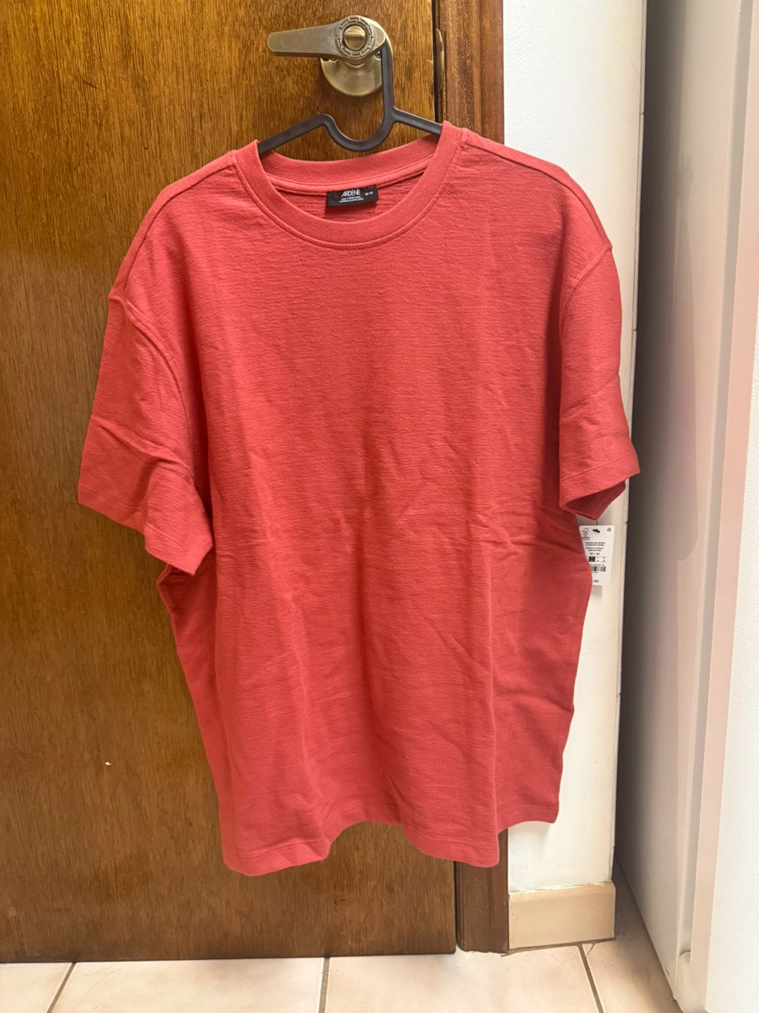 Ardene Men's Red T-Shirt - Size M - photo 3
